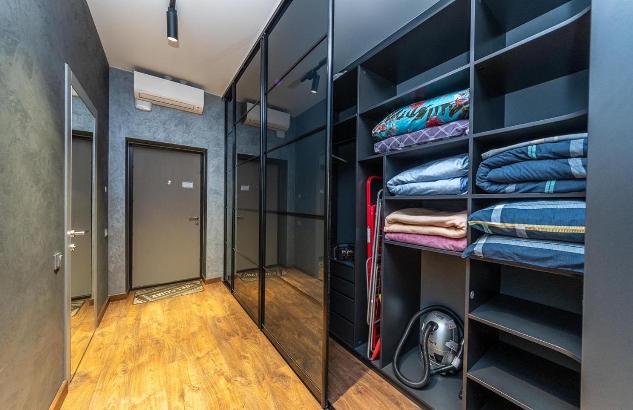 Luxury Apartments Smartplaza Obolon Metro Minskai كييف المظهر الخارجي الصورة